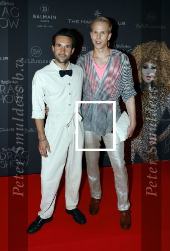 Amsterdam 30 juni 2022
Premiere Dragshow in the Harbour Club. Rick Paul v Mulligen met partner