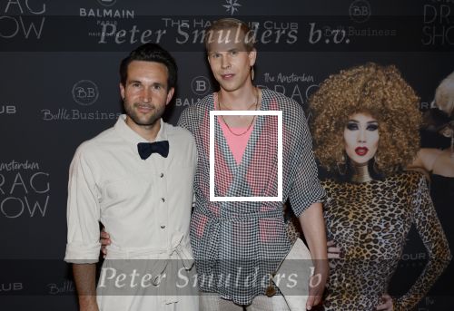 Amsterdam 30 juni 2022
Premiere Dragshow in the Harbour Club. Rick Paul v Mulligen met partner
