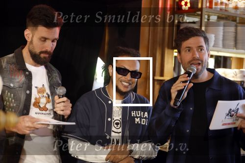 Amsterdam 21 maart 2022
Presentatie heren van Amstel live in Amsterdam.
Ronnie Flex