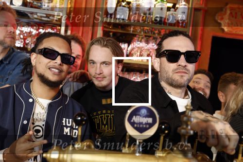 Amsterdam 21 maart 2022
Presentatie heren van Amstel live in Amsterdam.
Ronnie Flex Mc Snelle en Kraantje Pappie