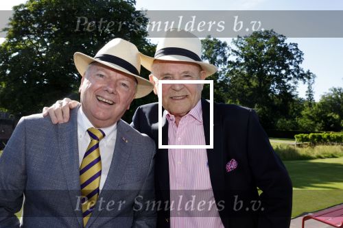 Haarzuilens 22 juni 2022
Haringparty bij kasteel de Haar in Haarzuilens .
Ronnie Tober en Jan Jochems