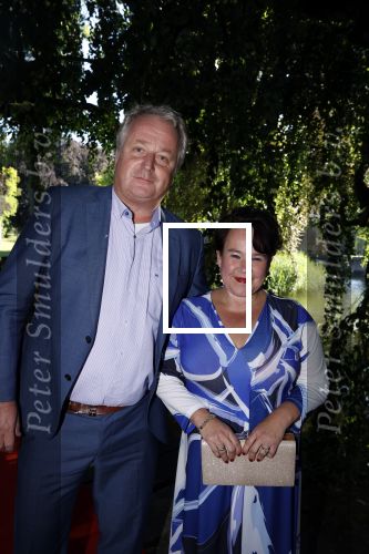 Haarzuilens 22 juni 2022
Haringparty bij kasteel de Haar in Haarzuilens .
Burgemeester van Utrecht Sharon Dijksma kwam met haar man