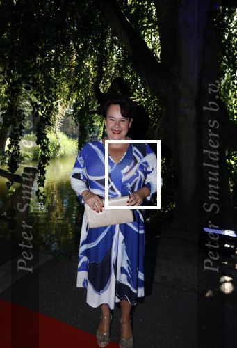 Haarzuilens 22 juni 2022
Haringparty bij kasteel de Haar in Haarzuilens .
Burgemeester van Utrecht Sharon Dijksma kwam met haar man