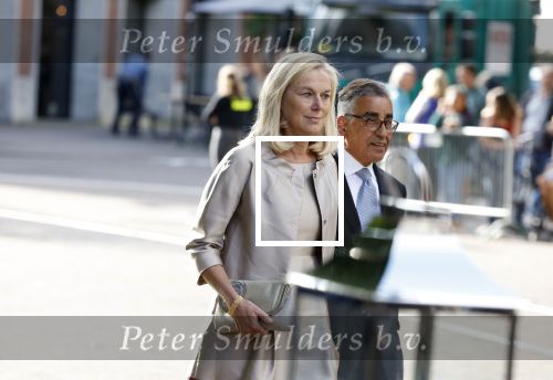 Den Haag 20 juni 2022
Diner met Prins Hendrik en Prinses Mary van Denemarken en Koning Willem Alexander en Koningin Maxima in de grote kerk . Sigrid Kaag met haar man Anis al Qaq