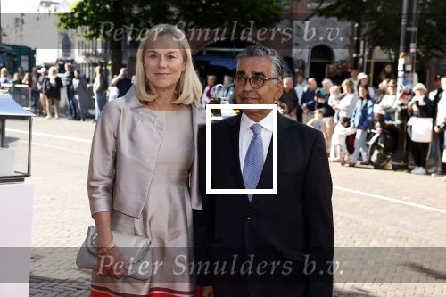 Den Haag 20 juni 2022
Diner met Prins Hendrik en Prinses Mary van Denemarken en Koning Willem Alexander en Koningin Maxima in de grote kerk . Sigrid Kaag met haar man Anis al Qaq