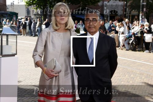 Den Haag 20 juni 2022
Diner met Prins Hendrik en Prinses Mary van Denemarken en Koning Willem Alexander en Koningin Maxima in de grote kerk . Sigrid Kaag met haar man Anis al Qaq