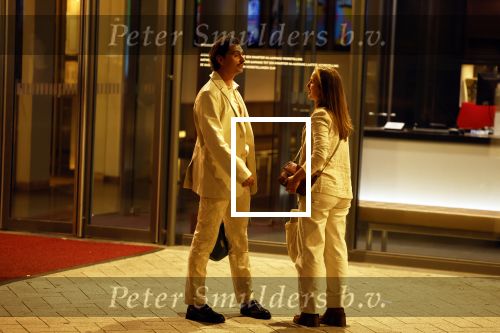 Amsterdam 12 juli 2022
Stefano Keizers met (een) vriendin voor de deur van Het nieuwe deLamar theater.