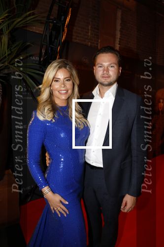 Amsterdam 30 juni 2022
Premiere Dragshow in the Harbour Club.
Stephanie Tency met partner