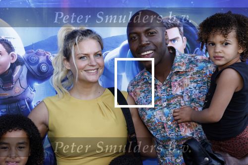 Amsterdam 12 juni 2022
Premiere Lightning (pixar) in Pathe Amsterdam noord.
Steven Brunswijk met vrouw en kinderen