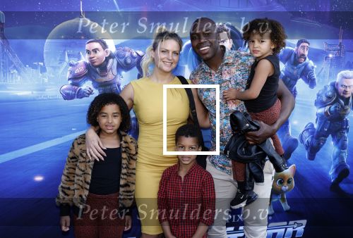 Amsterdam 12 juni 2022
Premiere Lightning (pixar) in Pathe Amsterdam noord.
Steven Brunswijk met vrouw en kinderen
