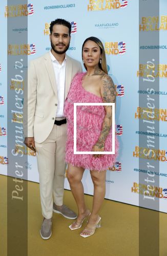 Rotterdam 26 juni 2022
Premiere Bon Bini 3 in Pathe Rotterdam.
Tabitha zwanger met haar partner