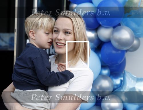 Amsterdam 12 juni 2022
Premiere Lightning (pixar) in Pathe Amsterdam noord.
Tess Milne met zon