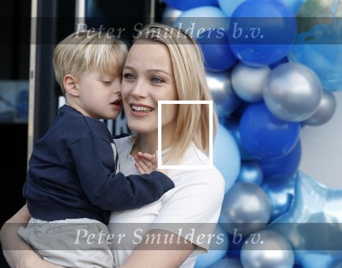 Amsterdam 12 juni 2022
Premiere Lightning (pixar) in Pathe Amsterdam noord.
Tess Milne met zon