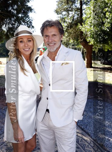 Tilburg 16 juli 2022
Trouwen Steven Brunswijk en zijn vrouw Ayla Guiaux .
Toine v Peperstraten met zijn vriendin Renate Bommer