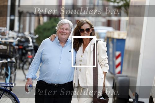 Amsterdam 19 juli 2022
Laatste optreden Willeke Albertri in het concertgebouw. Binnenkomst gasten. Tonny Alberti met een vriendin