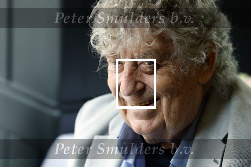Amsterdam 1 juli 2022
Onthulling kunstwerk met daarop Willy Alberti en Johnny Kraaijkamp bij hotel Americain.
Aanwezig de kinderen Tonny Alberti en Willeke Alberti en Johnny Kraaijkamp en Sanne Kraaijkamp. Tonny Eyk kwam met zijn vrouw
