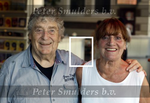 Amsterdam 19 juli 2022
Laatste optreden Willeke Albertri in het concertgebouw. Binnenkomst gasten. Tonny Eyk met zijn vrouw