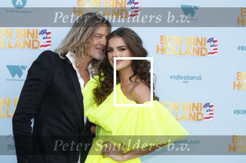 Rotterdam 26 juni 2022
Premiere Bon Bini 3 in Pathe Rotterdam.
Tygo Gernandt met zijn nieuwe vriendin Dianne v d Eng