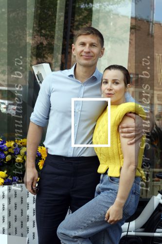 Amsterdam 14 juni 2022
Ontbijt georganisserd door Linda.nl en Victoria Koblenko met haar man Evgeniy Levchenko. Er is een aktie #bloemenvoorOekraine in het leven geroepen.