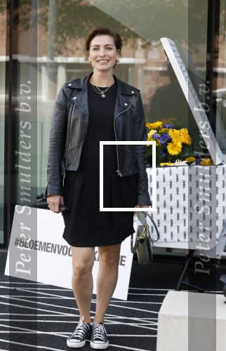 Amsterdam 14 juni 2022
Ontbijt georganisserd door Linda.nl en Victoria Koblenko met haar man Evgeniy Levchenko. Er is een aktie #bloemenvoorOekraine in het leven geroepen. Vivienne v d Assem met een kennis