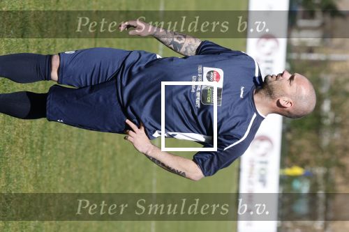 Utrecht 27 maart 2022
Bij voetbalclub DHSC in Utrecht wordt een dag georganiseerd waar geld opgehaald wordt voor Ukraine. Wesley Sneijder Mart Hoogkamer Evgeniy Levchenko Djarno Hofland Juvat Westendorp Koen Weijland Noa Zeeuw Glenn Helder ea spelen oa mee.