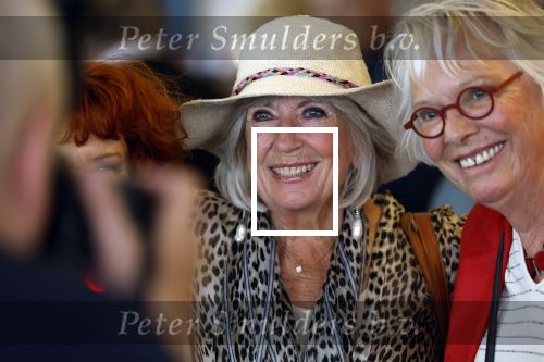 Amsterdam 1 juli 2022
Onthulling kunstwerk met daarop Willy Alberti en Johnny Kraaijkamp bij hotel Americain.
Aanwezig de kinderen Tonny Alberti en Willeke Alberti en Johnny Kraaijkamp en Sanne Kraaijkamp. Willeke met Frits Huffnagel en Imca Marina