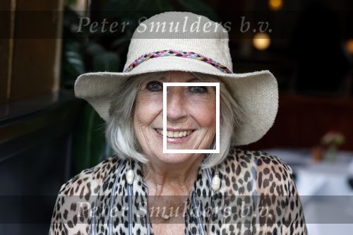 Amsterdam 1 juli 2022
Onthulling kunstwerk met daarop Willy Alberti en Johnny Kraaijkamp bij hotel Americain.
Aanwezig de kinderen Tonny Alberti en Willeke Alberti en Johnny Kraaijkamp en Sanne Kraaijkamp. Willeke met Frits Huffnagel en Imca Marina