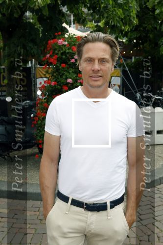 Hilversum 25 juni 2022
Opening expositie William Rutten in het foto museum in Hilversum. Humberto Tan doet de officiele opening. Winston Post