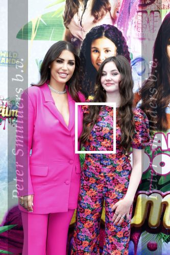 Amsterdam 3 juli 2022
Premiere de Grote slijmfilm in pathe Arena .
Yolanthe Cabau v Kasbergen kwam met haar zoontje Xess Xava en Jessey Sneijder