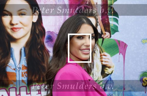 Amsterdam 3 juli 2022
Premiere de Grote slijmfilm in pathe Arena .
Yolanthe Cabau v Kasbergen kwam met haar zoontje Xess Xava en Jessey Sneijder