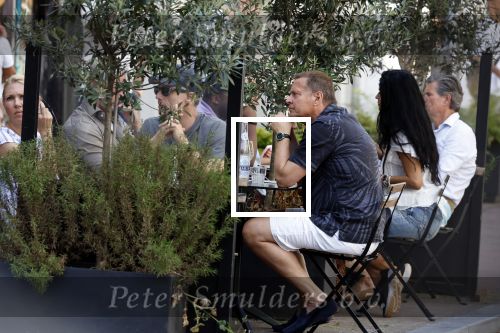 Amsterdam 24 juni 2023
Albert Verlinde en Onno Hoes op terras en wandelend door Amsterdam zuid.