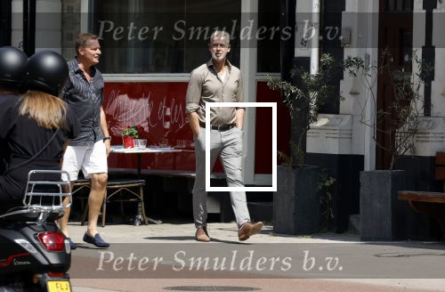 Amsterdam 24 juni 2023
Albert Verlinde en Onno Hoes op terras en wandelend door Amsterdam zuid.