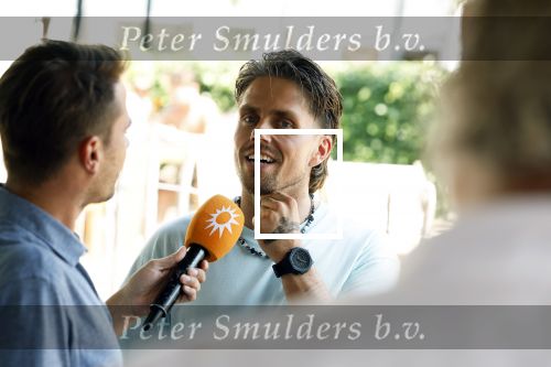 Amsterdam 21 juni 2023
Presentatie Holland zingt Hazes bij Strand Zuid.
De artiesten die volgend jaar mee gaaan doen zijn : Andre Hazes Jeroen v d Boom Douwe Bob Samantha Steenwijk Wolter Kroes en Jamai Looman .