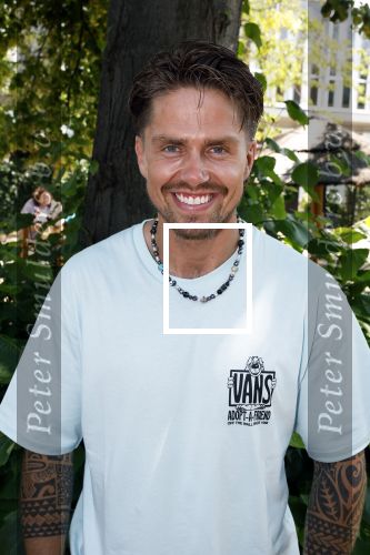 Amsterdam 21 juni 2023
Presentatie Holland zingt Hazes bij Strand Zuid.
De artiesten die volgend jaar mee gaaan doen zijn : Andre Hazes Jeroen v d Boom Douwe Bob Samantha Steenwijk Wolter Kroes en Jamai Looman .