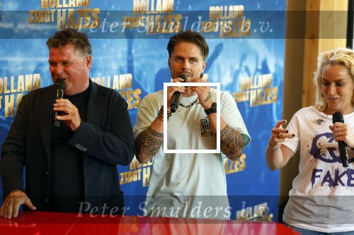 Amsterdam 21 juni 2023
Presentatie Holland zingt Hazes bij Strand Zuid.
De artiesten die volgend jaar mee gaaan doen zijn : Andre Hazes Jeroen v d Boom Douwe Bob Samantha Steenwijk Wolter Kroes en Jamai Looman .