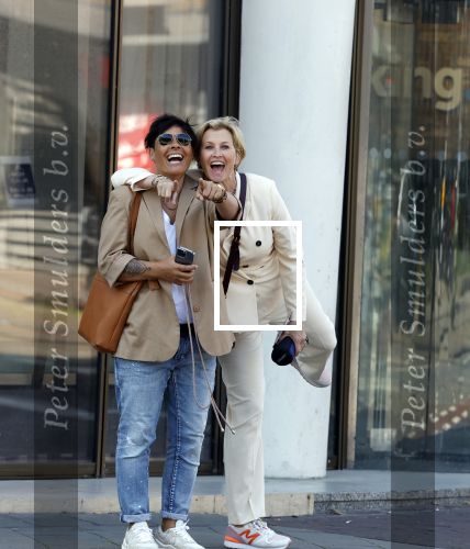 Amsterdam 31 mei 2023
Anouk Smulders en Annette Soleman  op straat in Amsterdam