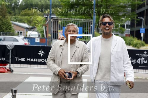 Amsterdam 1 juni 2023
Talkies terras award bij the Harbour Club .
Bas Smit met zijn vader
