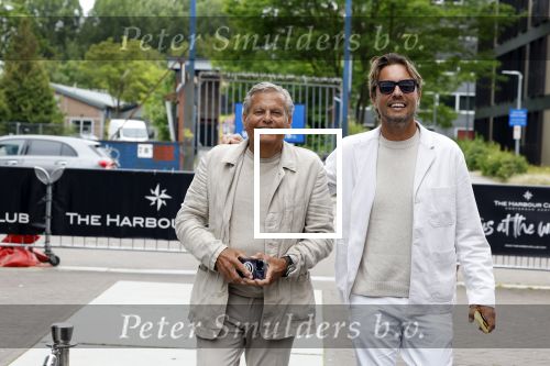 Amsterdam 1 juni 2023
Talkies terras award bij the Harbour Club .
Bas Smit met zijn vader