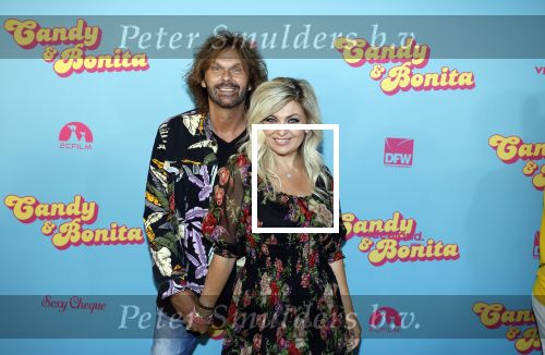 Amsterdam 276 juni 2023
Premiere Candy en Bonita in Pathe de Munt . Nienke Romer is de regisseur.
Bobbi Eden met partner Mark Laurenz