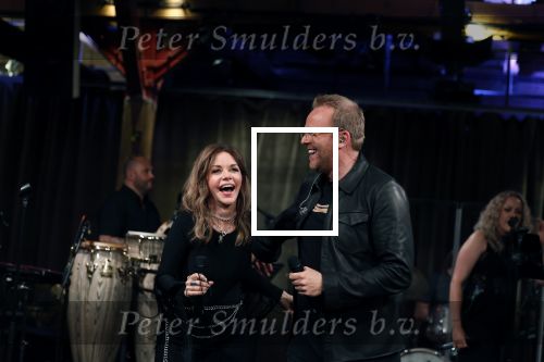 Amsterdam 11 juni 2023
Presentatie cd Jeffrey Schenk en Bobbie Eakes bij the Harbour Club.