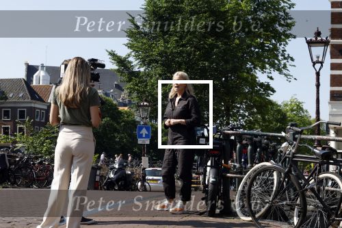 Amsterdam 23 juni 2023
Bridget Maasland tijdens opnames voor het perfecte plaatje.
