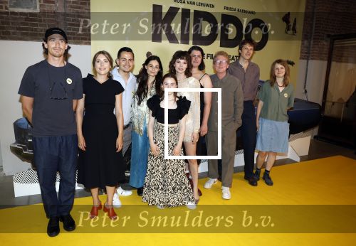 Amsterdam 25 juni 2023
Premiere Kiddo in Filmhallen. Cast Kiddo met oa Frieda Barnhard   Rosa v Leeuwen en Zara Dwinger
