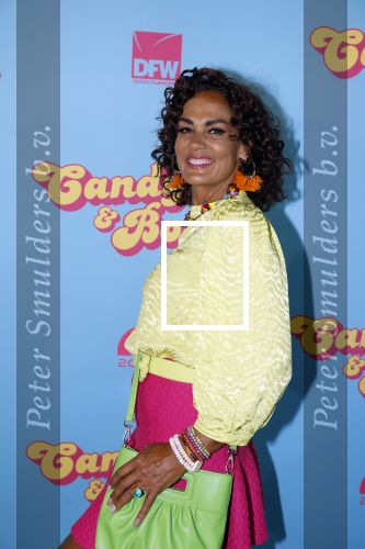 Amsterdam 276 juni 2023
Premiere Candy en Bonita in Pathe de Munt . Nienke Romer is de regisseur.
Chimene v Oosterhout
