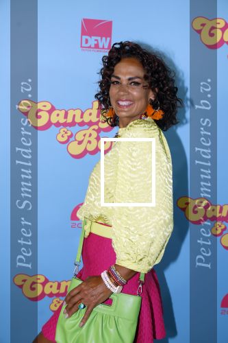 Amsterdam 276 juni 2023
Premiere Candy en Bonita in Pathe de Munt . Nienke Romer is de regisseur.
Chimene v Oosterhout