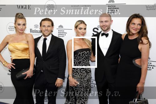Amsterdam 3 juni 2023
Premiere Nationaal Ballet in de stopera.
Daniel v Zweden en zijn vrouw Stevie en zus Anna Sophie v Zweden