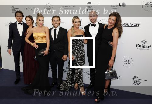 Amsterdam 3 juni 2023
Premiere Nationaal Ballet in de stopera.
Daniel v Zweden en zijn vrouw Stevie en zus Anna Sophie v Zweden