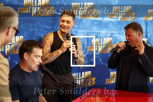 Amsterdam 21 juni 2023
Presentatie Holland zingt Hazes bij Strand Zuid.
De artiesten die volgend jaar mee gaaan doen zijn : Andre Hazes Jeroen v d Boom Douwe Bob Samantha Steenwijk Wolter Kroes en Jamai Looman .