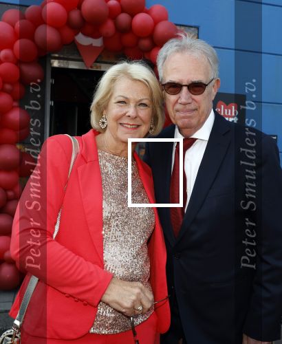 Amsterdam 5 juni 2023
Society Lunch 2023 in Club Hart in Amsterdam.
edvard Niessing met partner