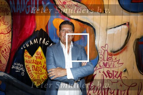 Amsterdam 11 juni 2023
Presentatie cd Jeffrey Schenk en Bobbie Eakes bij the Harbour Club.
Frank Masmeijer