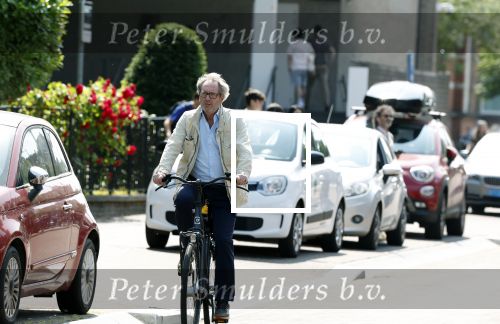 Amsterdam 19 juni 2023
Gijs Scholten v Aschat zingend op de fiets